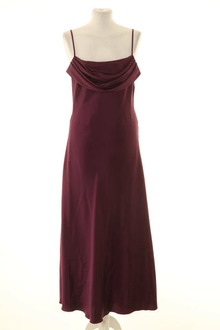 Violettes Kleid