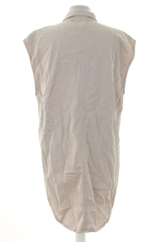 Beiges Kleid