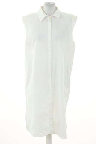 Weißes Kleid