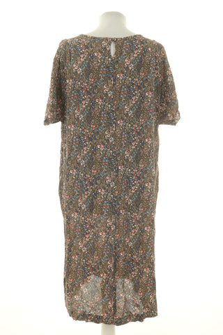 Kleid mit Blumenmuster