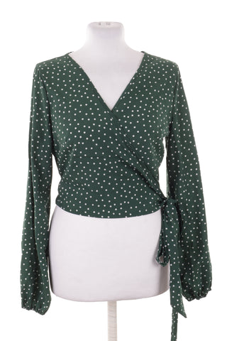 Gepunktete Bluse