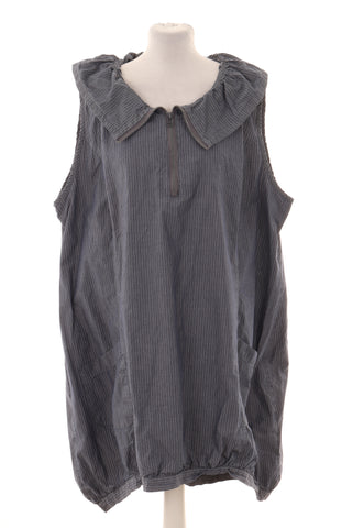Kleid mit Streifen
