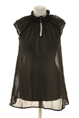Schwarzes Top