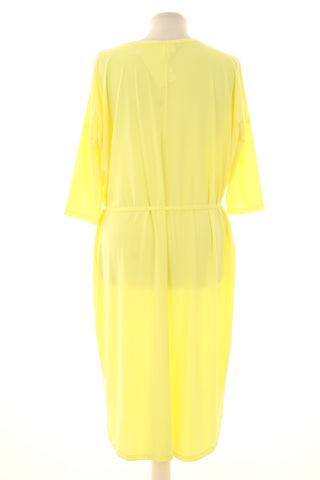 Neonfarbenes Kleid