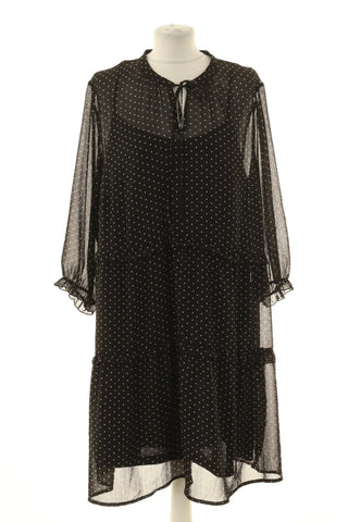 Kleid mit Punkten