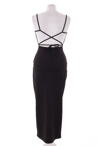 Schwarzes Kleid