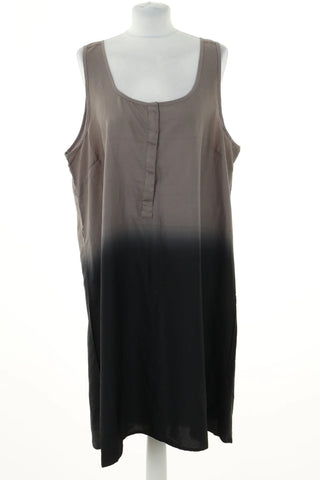 Grau-schwarzes Kleid