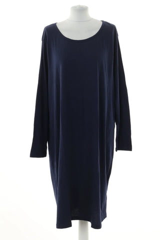Dunkelblaues Kleid