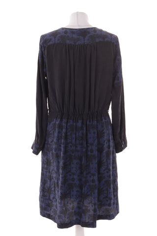 Kleid mit Muster, 100 % Seide
