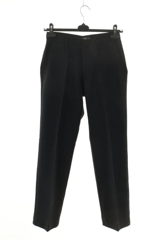 Schwarze Hose