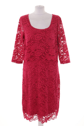 Spitzenkleid