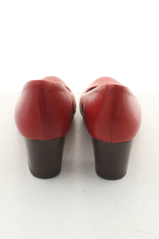Rote Lederschuhe