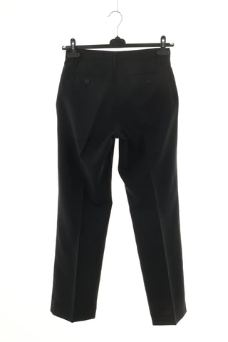 Schwarze Hose