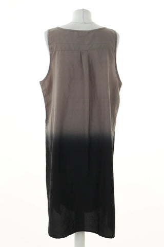 Grau-schwarzes Kleid