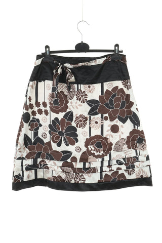Rock mit Blumenmuster
