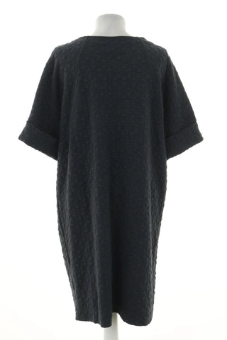 Dunkelblaues Kleid