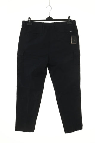 Schwarze Hose