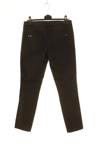 Schwarze Hose