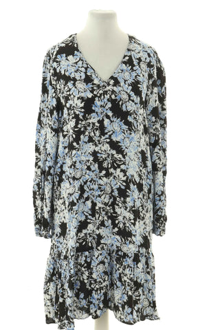 Kleid mit Blumenmuster