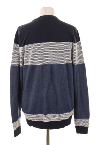 Gemusterter Pullover
