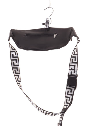 Schwarze Gürteltasche