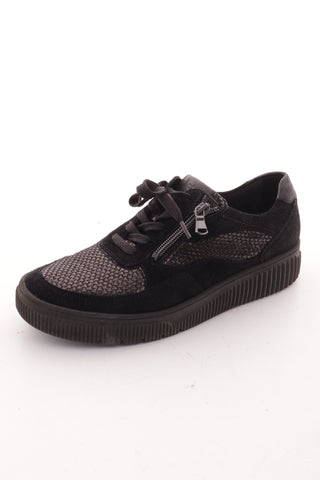 Schwarze Wildlederschuhe