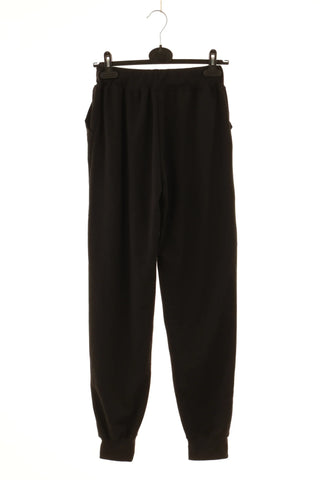 Schwarze Hose