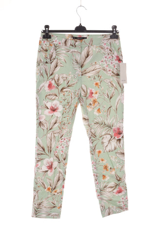 Hose mit Blumenmuster