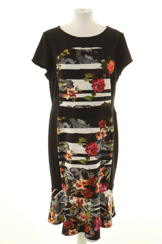 Kleid mit Muster