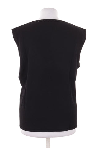 Schwarzes Top