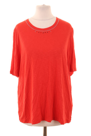 Rote Bluse