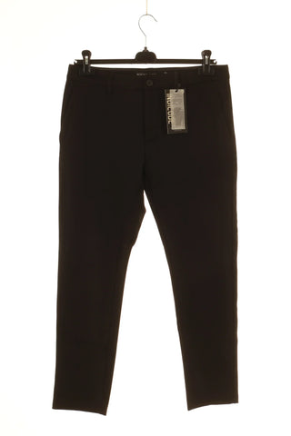 Schwarze Hose