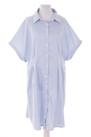 Gestreiftes Kleid