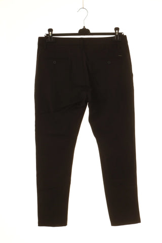 Schwarze Hose