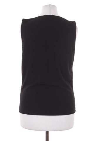Schwarzes Top