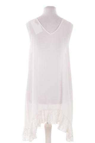Cremefarbenes Kleid