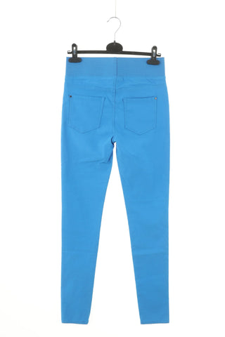 Blaue Hose