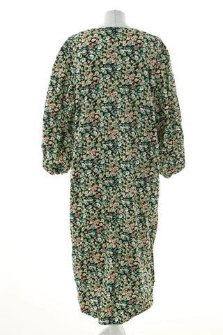 Kleid mit Blumenmuster