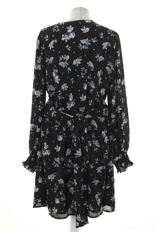 Kleid mit Blumenmuster