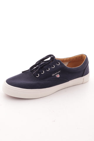 Marineblaue Schuhe