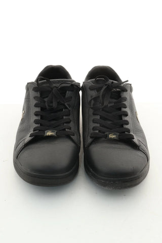 Schwarze Lederschuhe