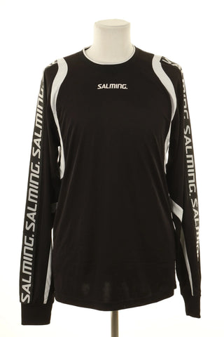 Schwarzer Pullover