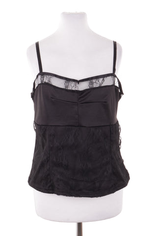 Schwarzes Top
