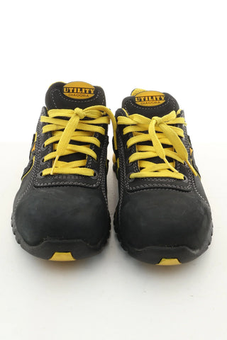 Schwarze Schuhe
