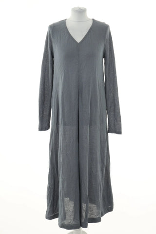 Graues Kleid