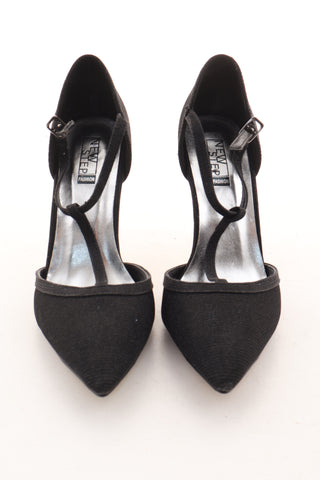 Schwarze High Heels