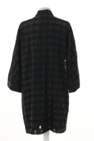 Schwarze Überwurfjacke