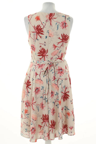 Kleid mit Blumenmuster