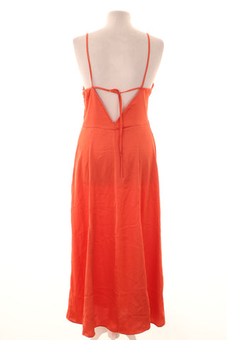 Oranges Kleid