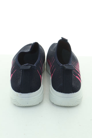 Dunkelblaue Schuhe